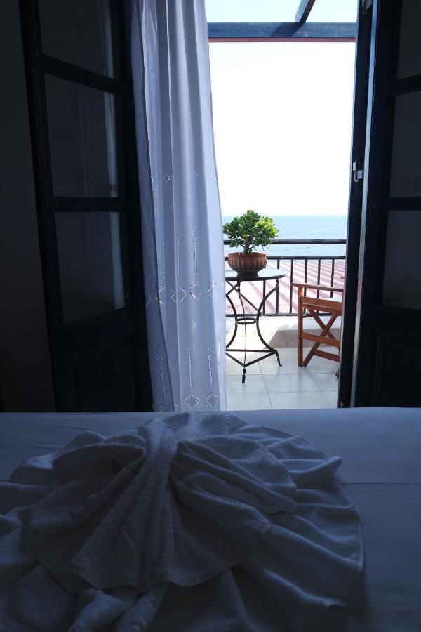 Sea View Studios Амупі Екстер'єр фото